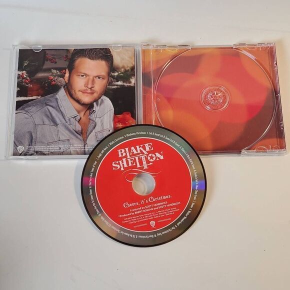 BLAKE SHELTON - Cheers, it's Christmas [CD] - Picture 2 of 3